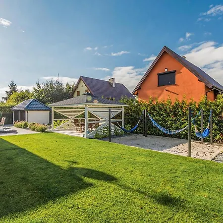 Cozy In With Kitchen Holiday home Nowecin